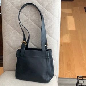 Coach leather vintage bag with brass buckles